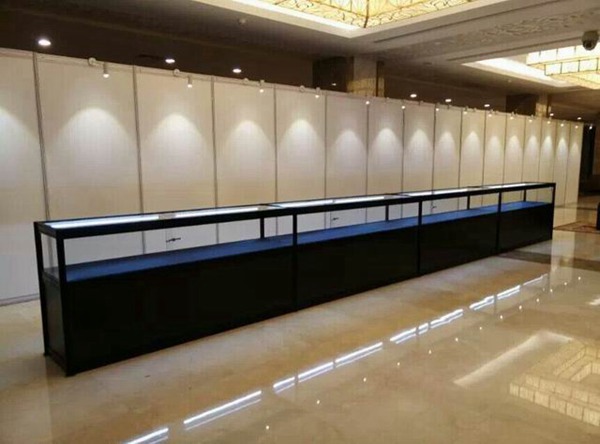 高档玻璃展柜