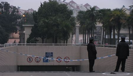 上海青浦工业园区党委书记在住所车库遇害