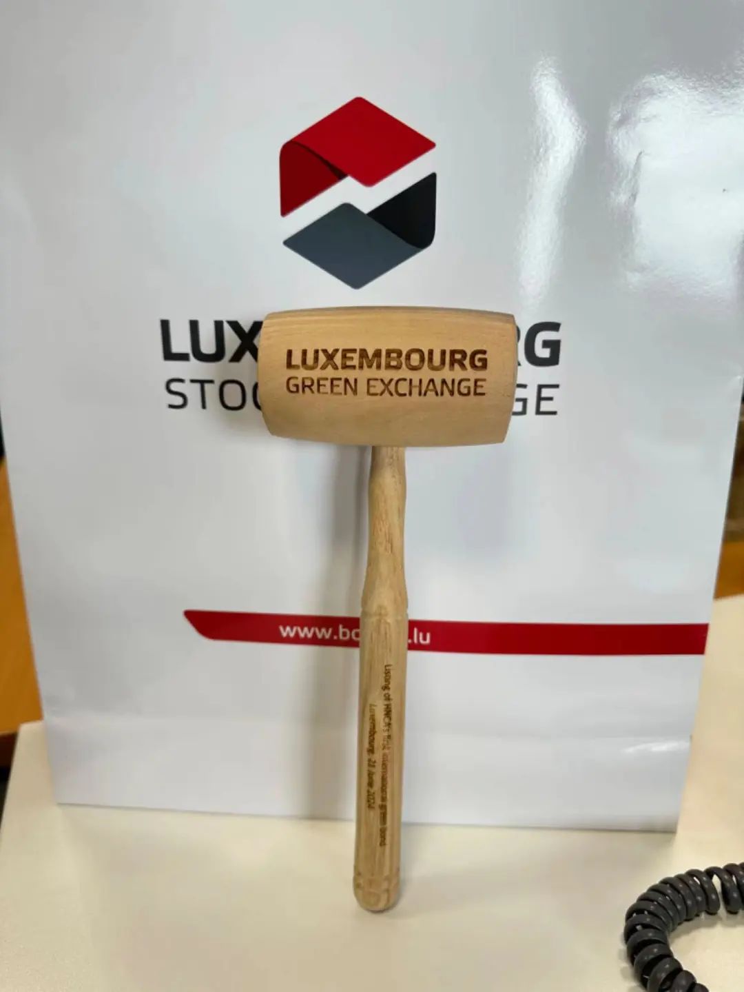 盧森堡證券交易所舉行的債券發行儀式