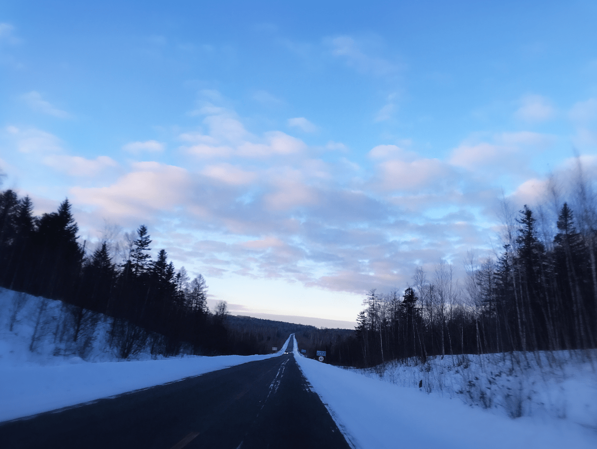 如何在电脑上给别人发邮箱(电脑发送邮件的步骤和方法？)