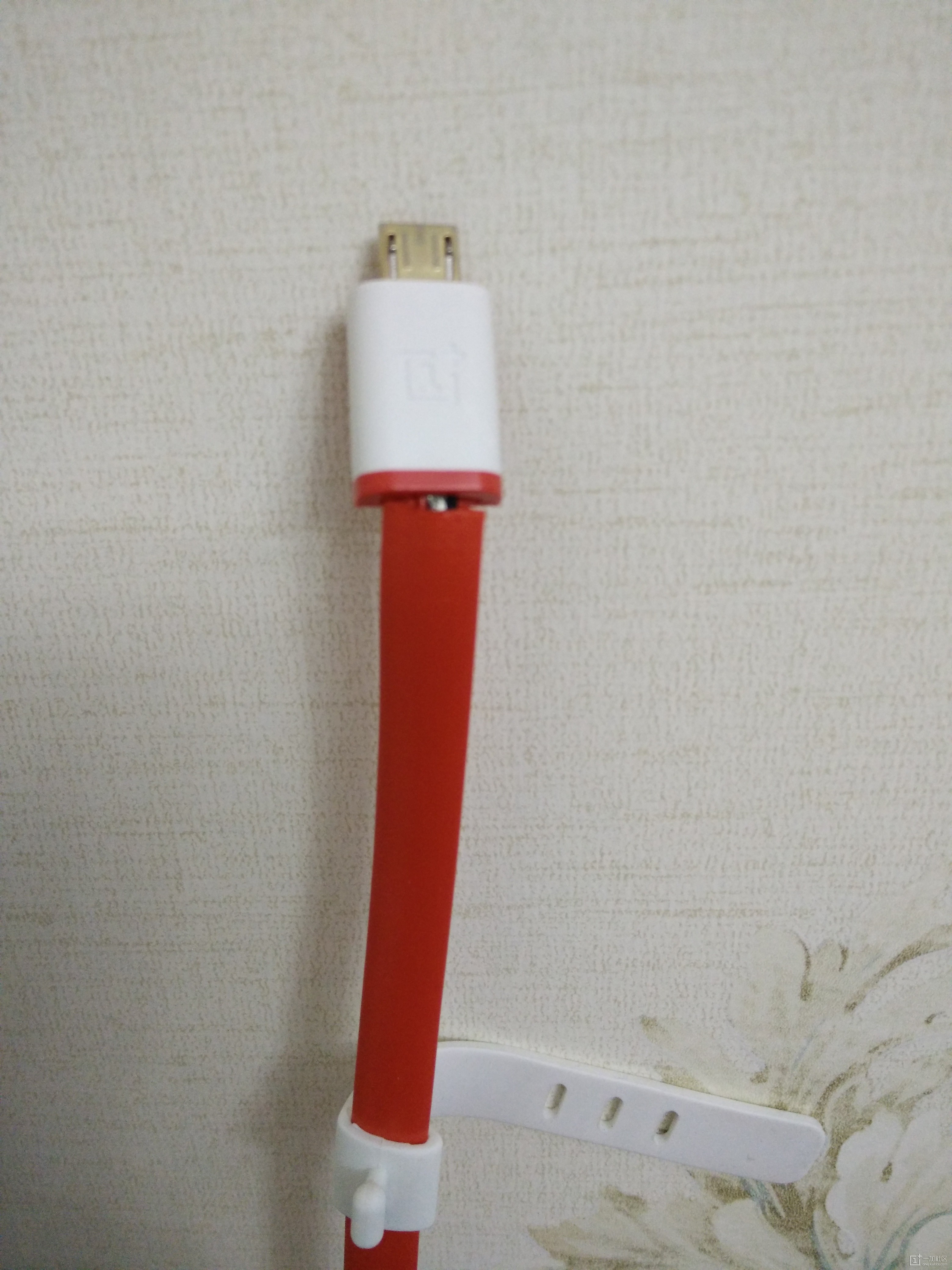 数据线断了还能恢复吗吗(充电线快断了补救一下还能恢复原来速度吗？)