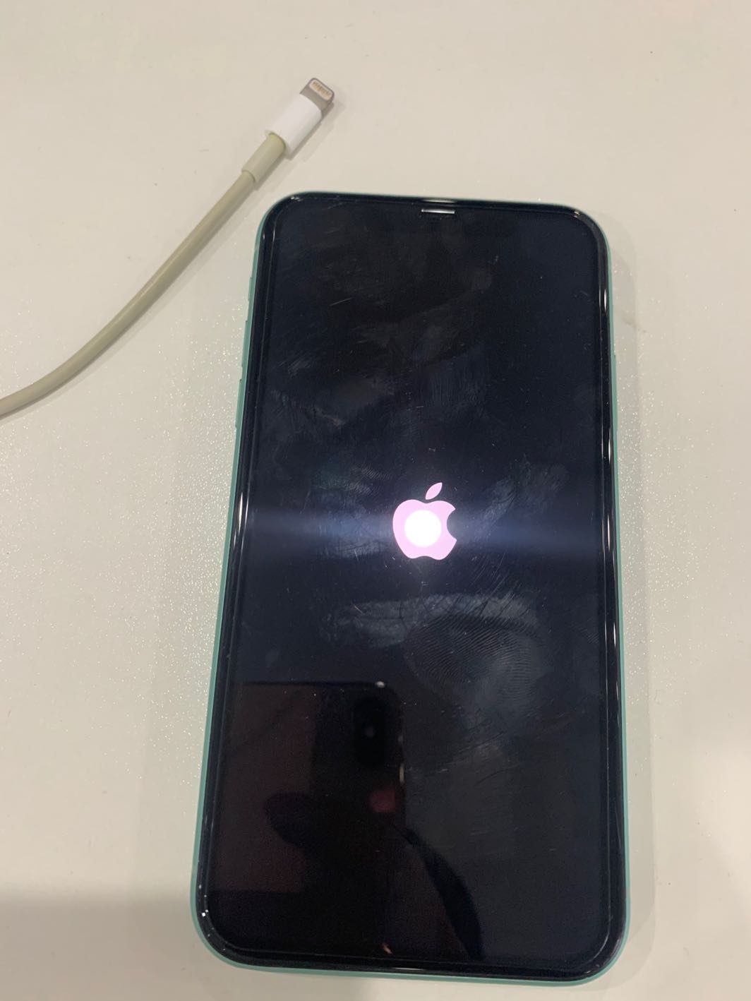 为什么苹果重启会恢复数据(苹果手机重启后恢复数据怎么回事？)