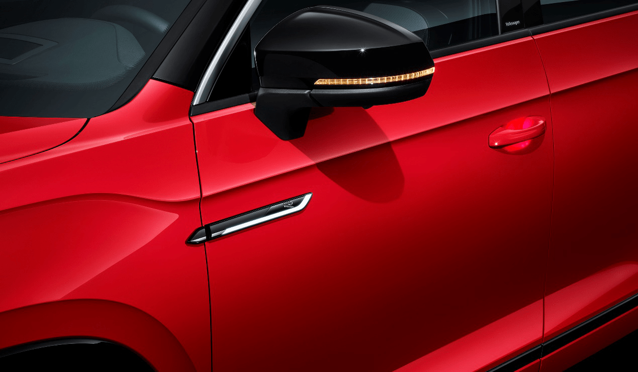 探岳的邮箱怎么打开(大众探岳油箱盖打不开了怎么办？)