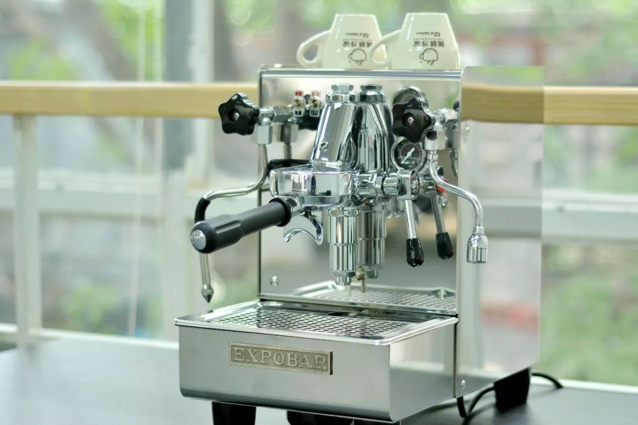 爱宝收银机怎么安装软件(爱宝收银机8600怎么安装？)