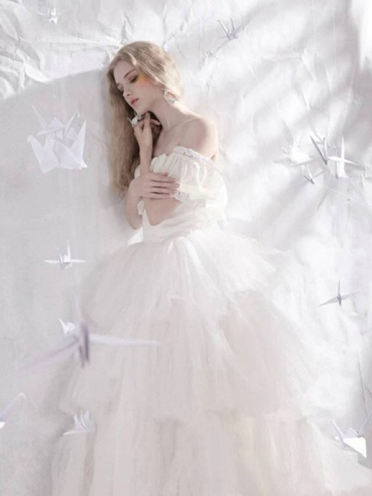 邮箱怎么下载婚纱照片(结婚证件照修图要求怎么提?)