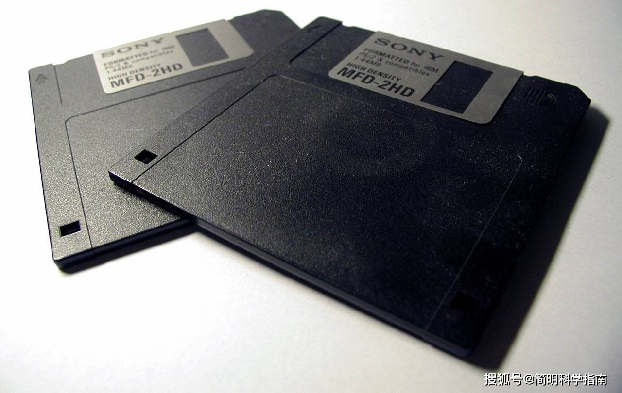 如何恢复软盘数据(如何恢复光盘本身里存在的数据？)