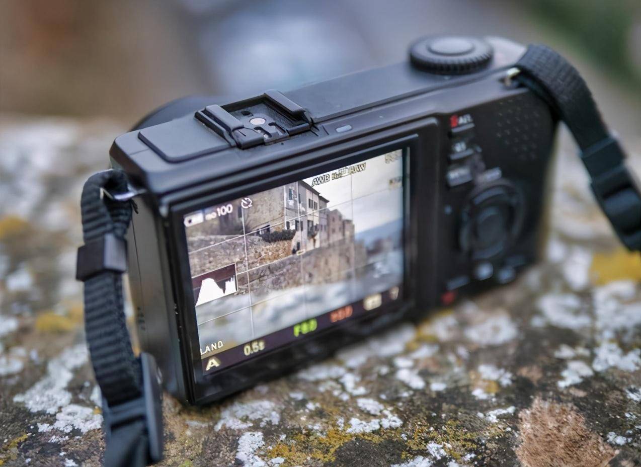 相机卡如何数据恢复(手机相机数据被清除后怎么恢复?)