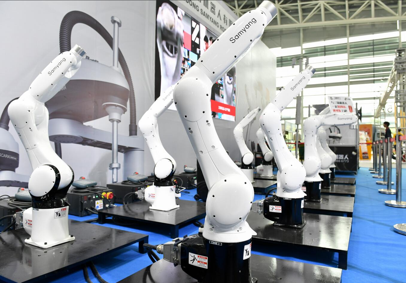 工业互联网需要机器人吗(互联网与机器人关系？)