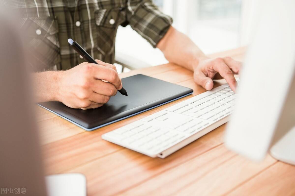电子商务可以当经济人吗(艺人商务经纪指什么？)