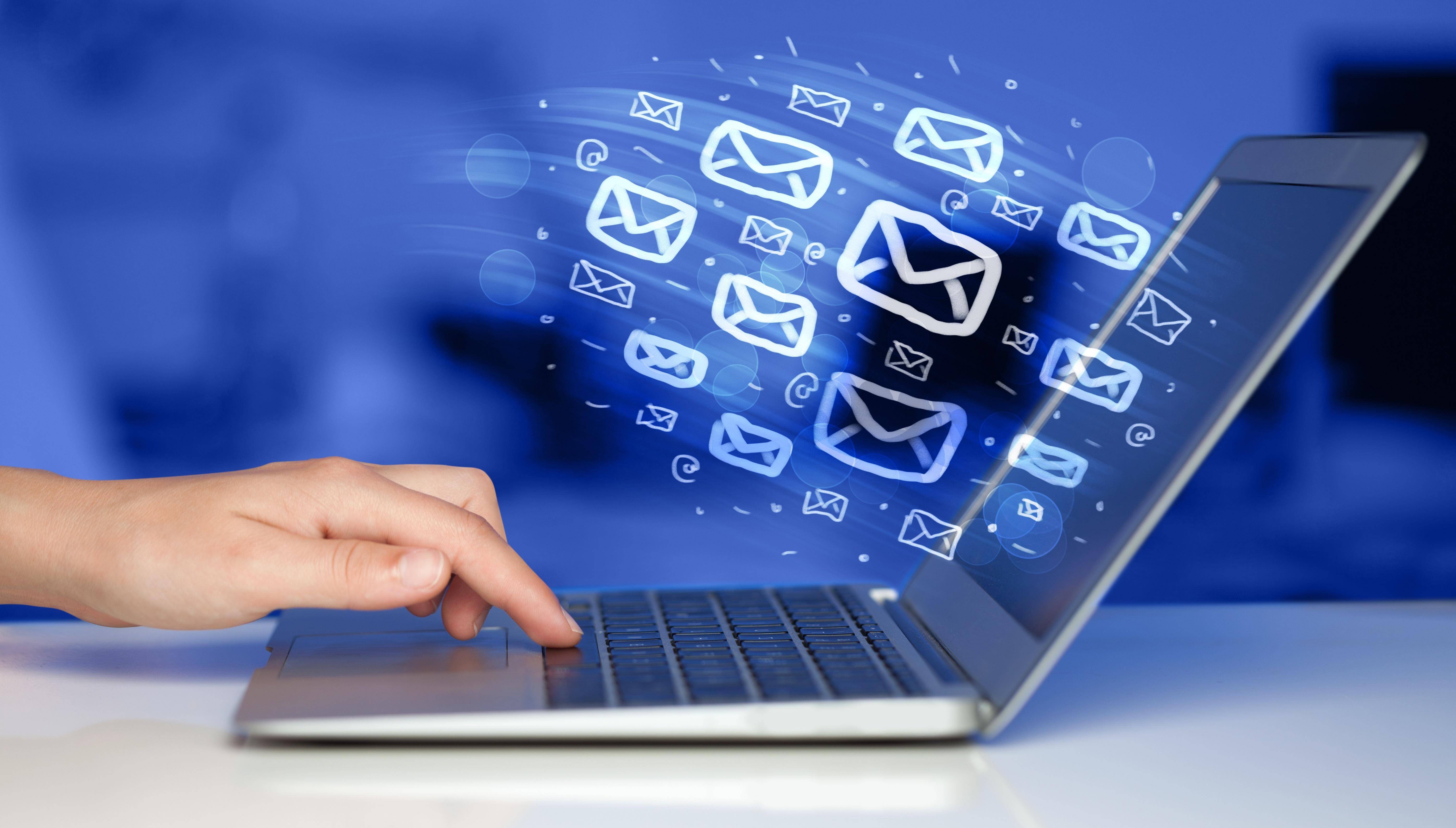 邮箱里的文件是英文吗(Email是什么意思？应该怎么填？)