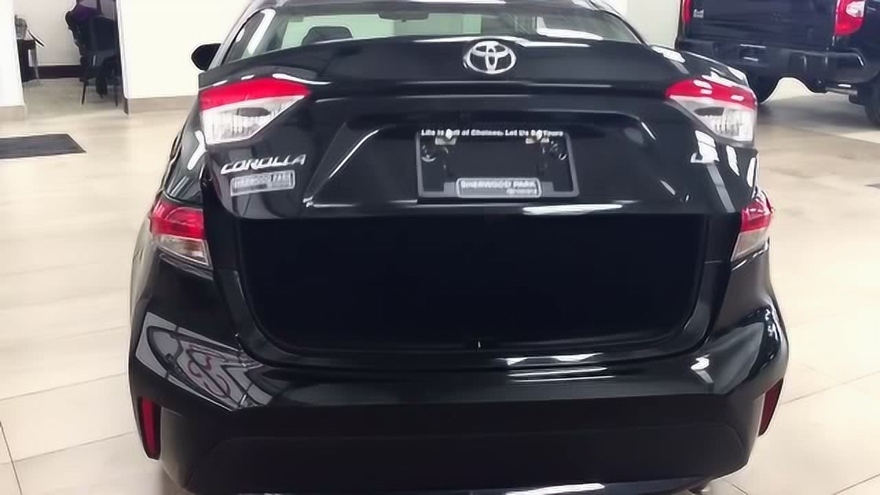 卡罗拉邮箱盖如何打开(卡罗拉油箱盖怎么打开，油箱盖开关在哪？)