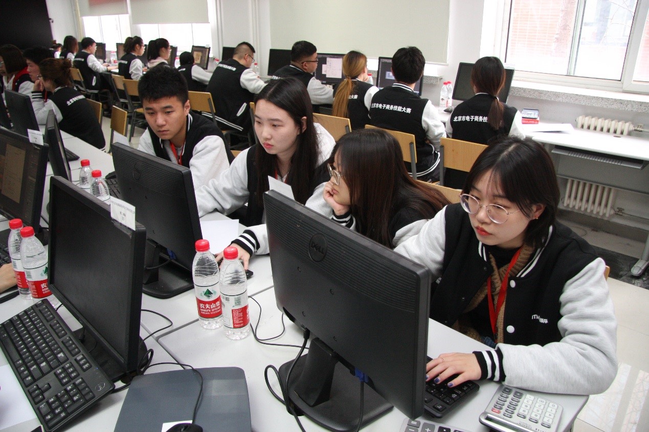 电子商务有职业本科吗吗(电子商务在大学专业是属于哪一类的?是理工类,财经类,还是政法类?还是什么?)