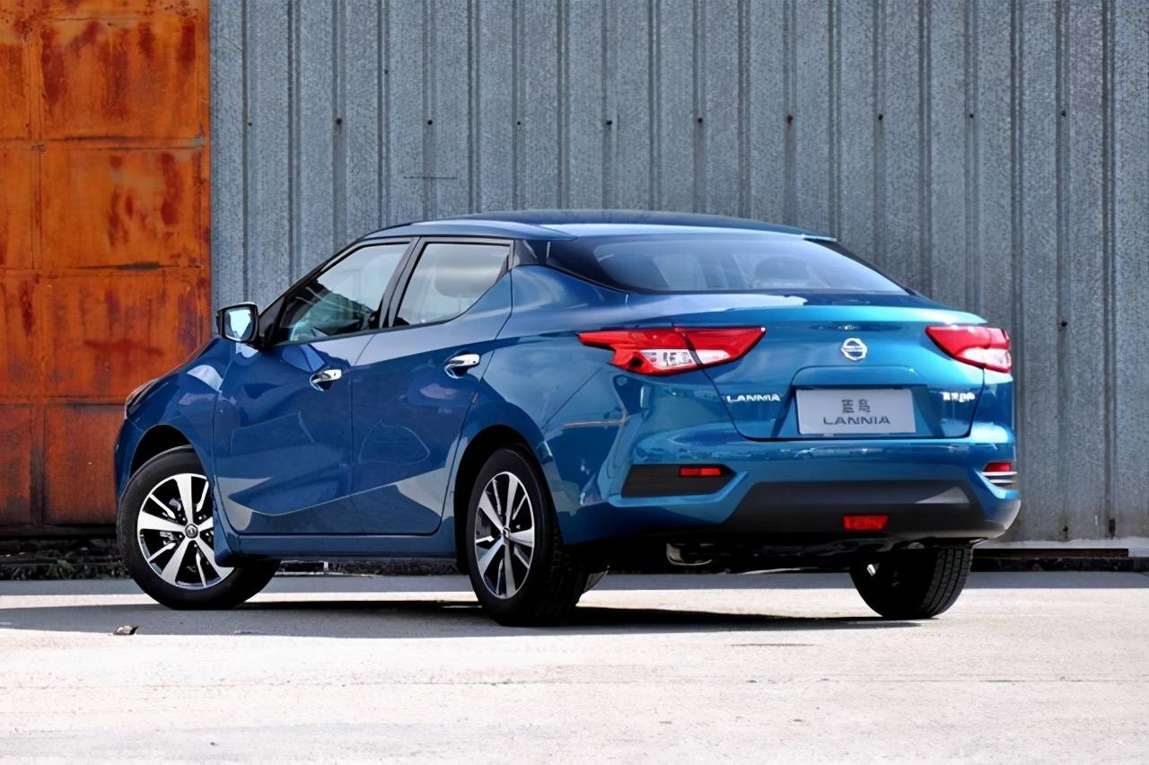 轩逸邮箱盖坏了怎么办(轩逸油箱按钮坏了?)