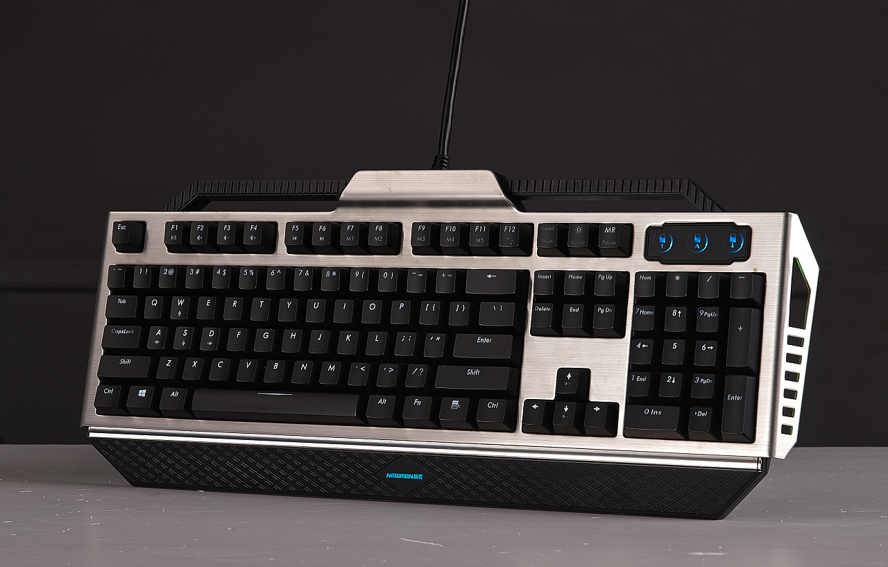 数据恢复专用键盘鼠标有用吗(为什么打开电脑会出现你想使用系统还原还原计算机吗但是鼠标和键盘为什么都没用？)