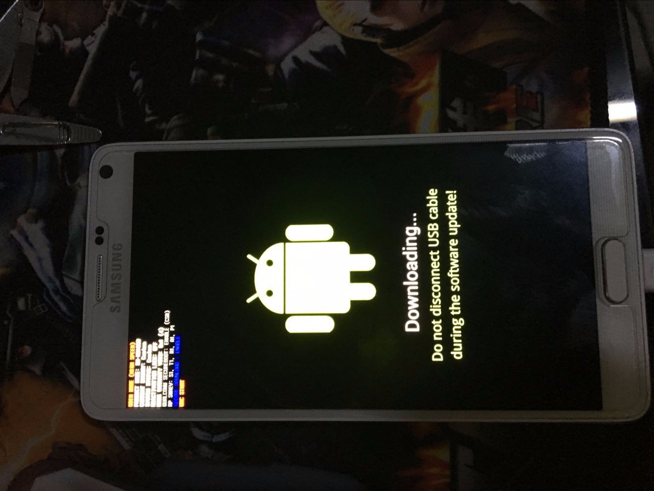 自动重启数据恢复出厂设置(小米手机为什么显示主菜单重启手机清除数据？)