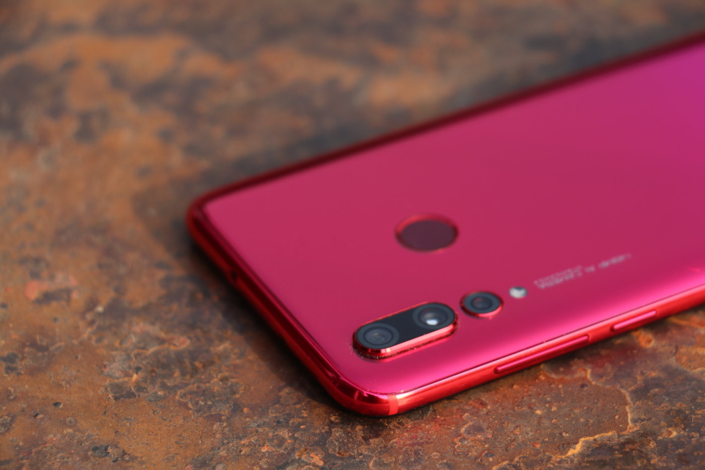 华为手机邮箱怎么调节亮度(苹果12换听筒后自动调节亮度？)