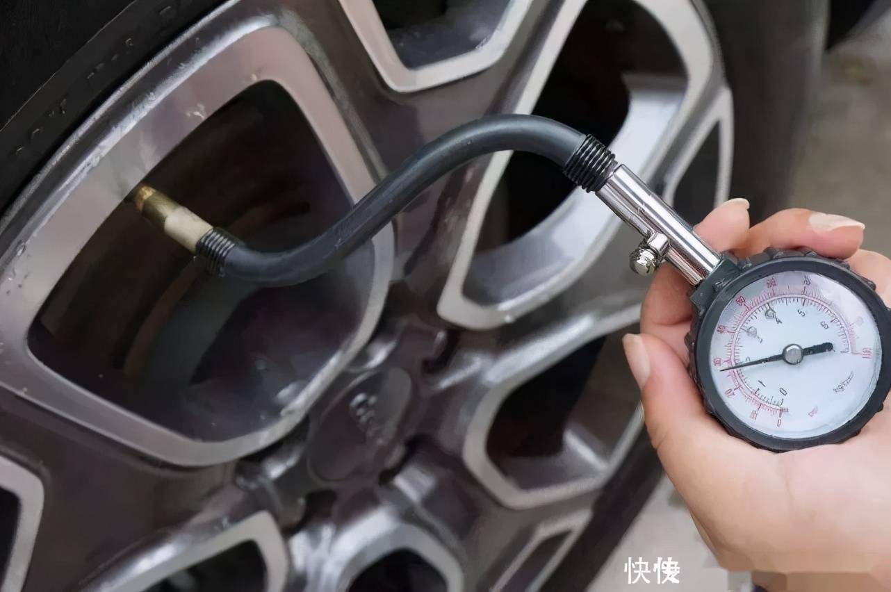 车辆换胎怎么恢复胎压数据(换胎后胎压如何复位？)