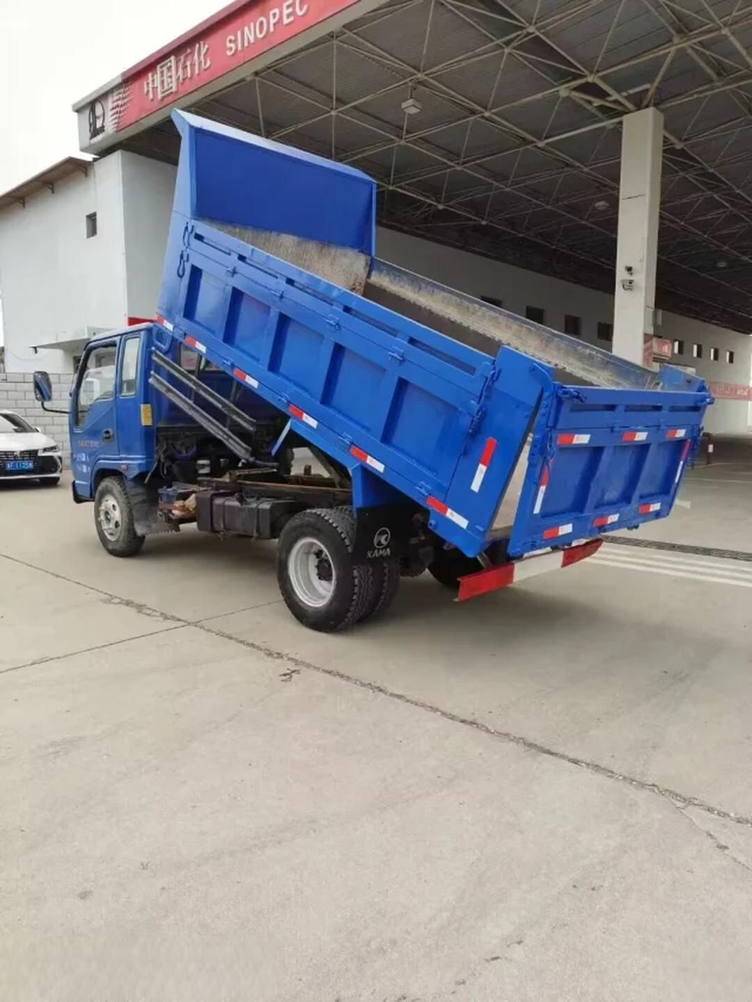 自卸车（翻斗车）