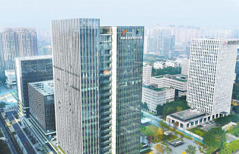 首家企业入驻 成都高新大邑科创基地正式投运