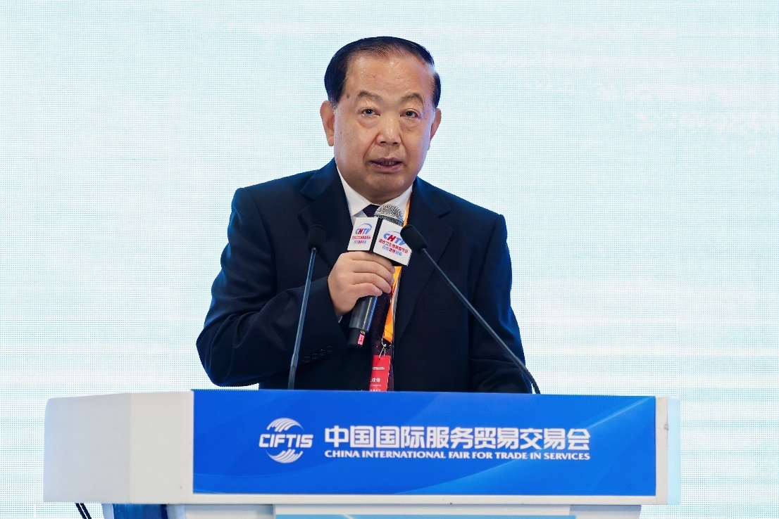 王成锋理事长