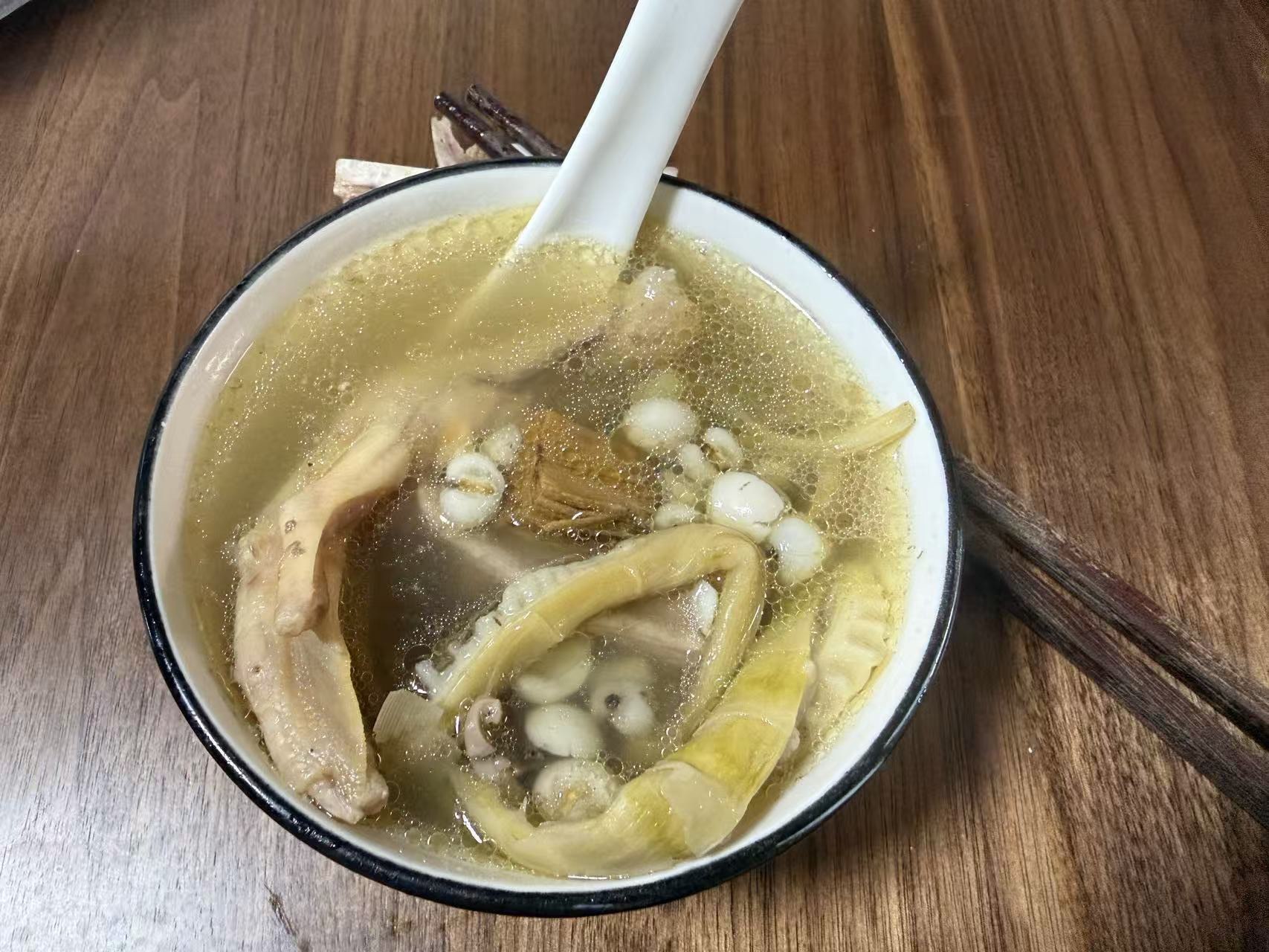 静柏堂古法艾灸健脾祛湿老鸭汤配方