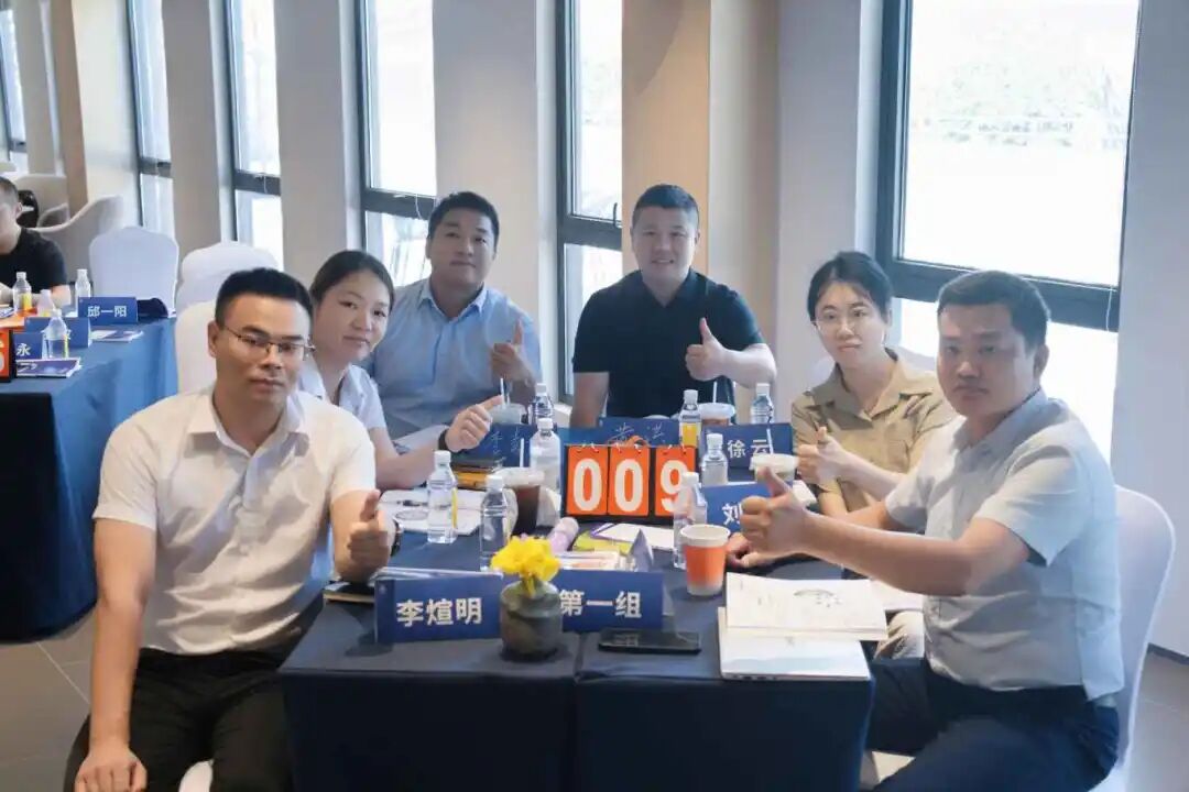 一组1.jpg