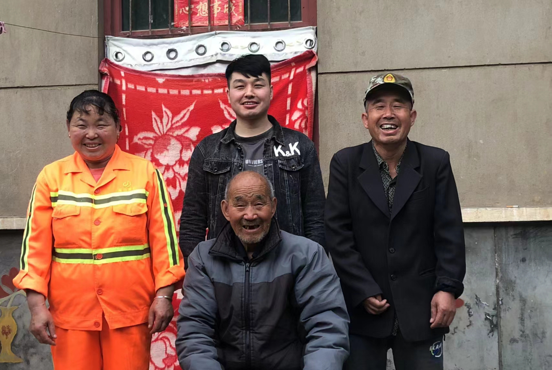 一期王乖妹合照.jpg