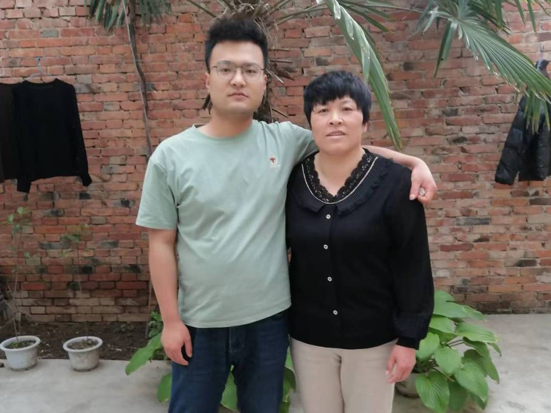 三期杜列英合照.jpg