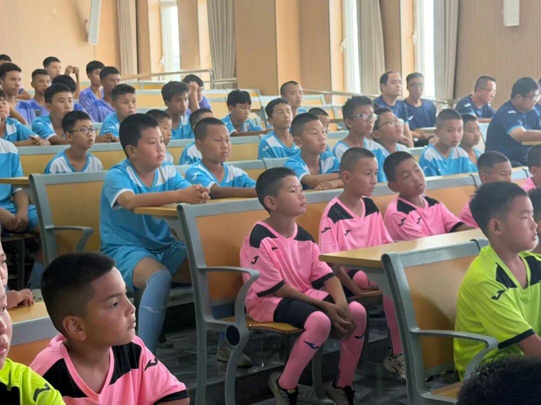 第一师阿拉尔市2026年青少年足球训练营